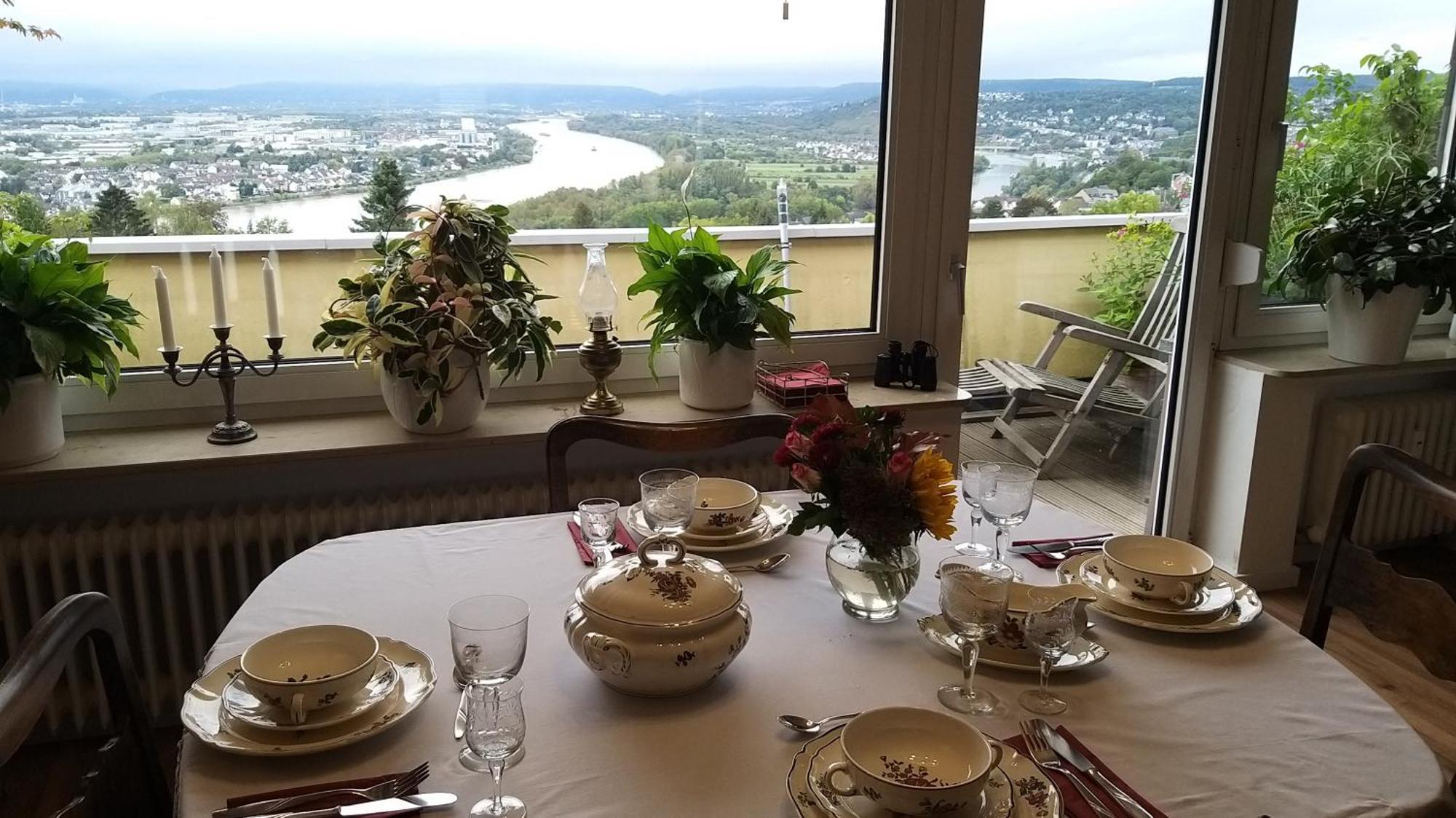 Rheinblick Am Rheinsteig Zur Festung Ehrenbreitstein Mit Balkon Und Sauna Urbar  Bagian luar foto